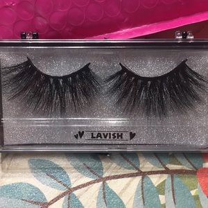 Brand new eyelashes! Never used!!